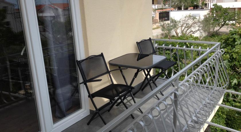 Apartment Udovicic Vodice Quarto foto