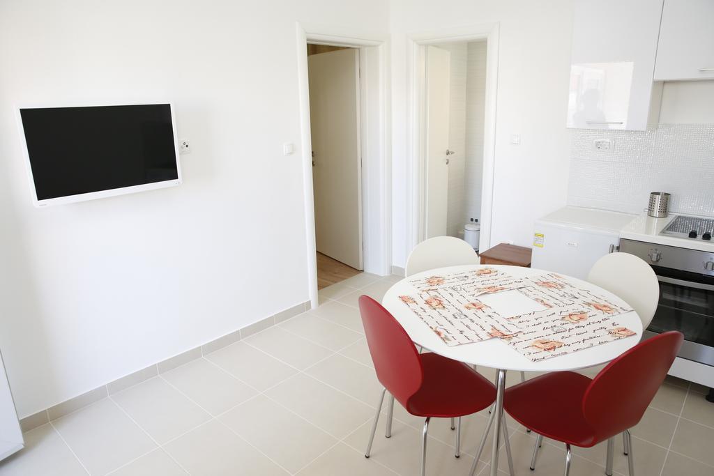 Apartment Udovicic Vodice Quarto foto
